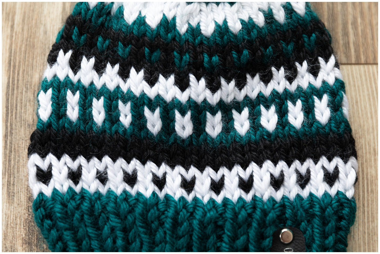Philadelphia Eagles hat; Eagles NFL team colors beanie