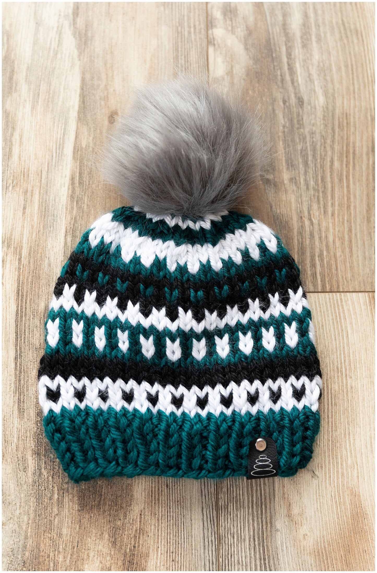 Philadelphia Eagles hat; Eagles NFL team colors beanie