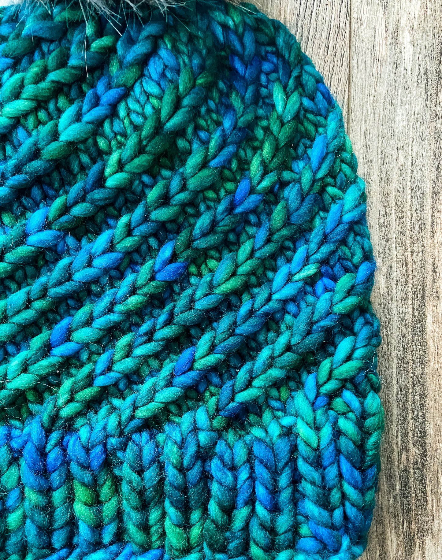Merino Wool knit hat | Swirl pattern Luxury Beanie made of 100% merino wool hand-dyed yarn