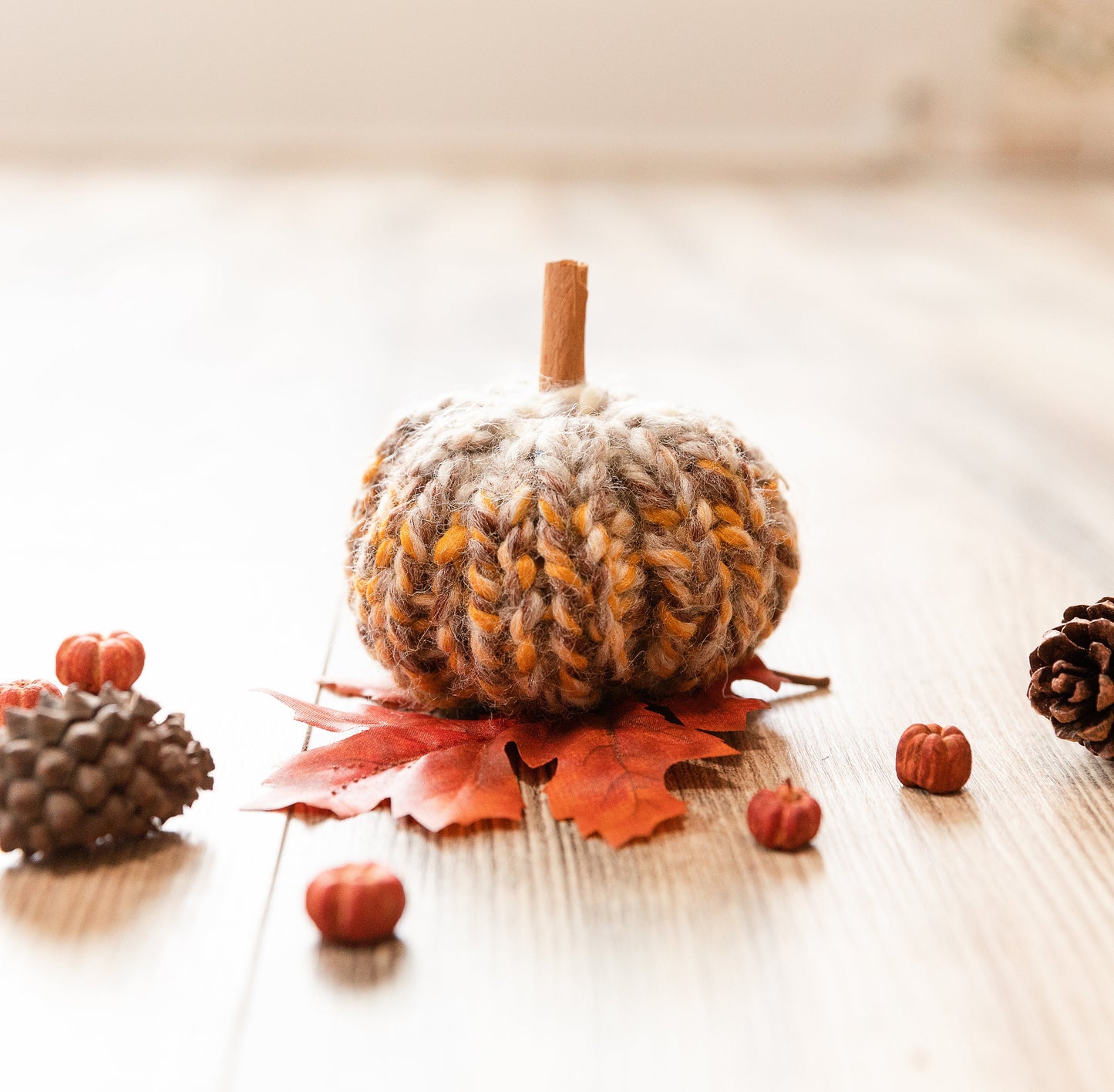 Knit pumpkins | Mini knit pumpkins for fall farmhouse decor