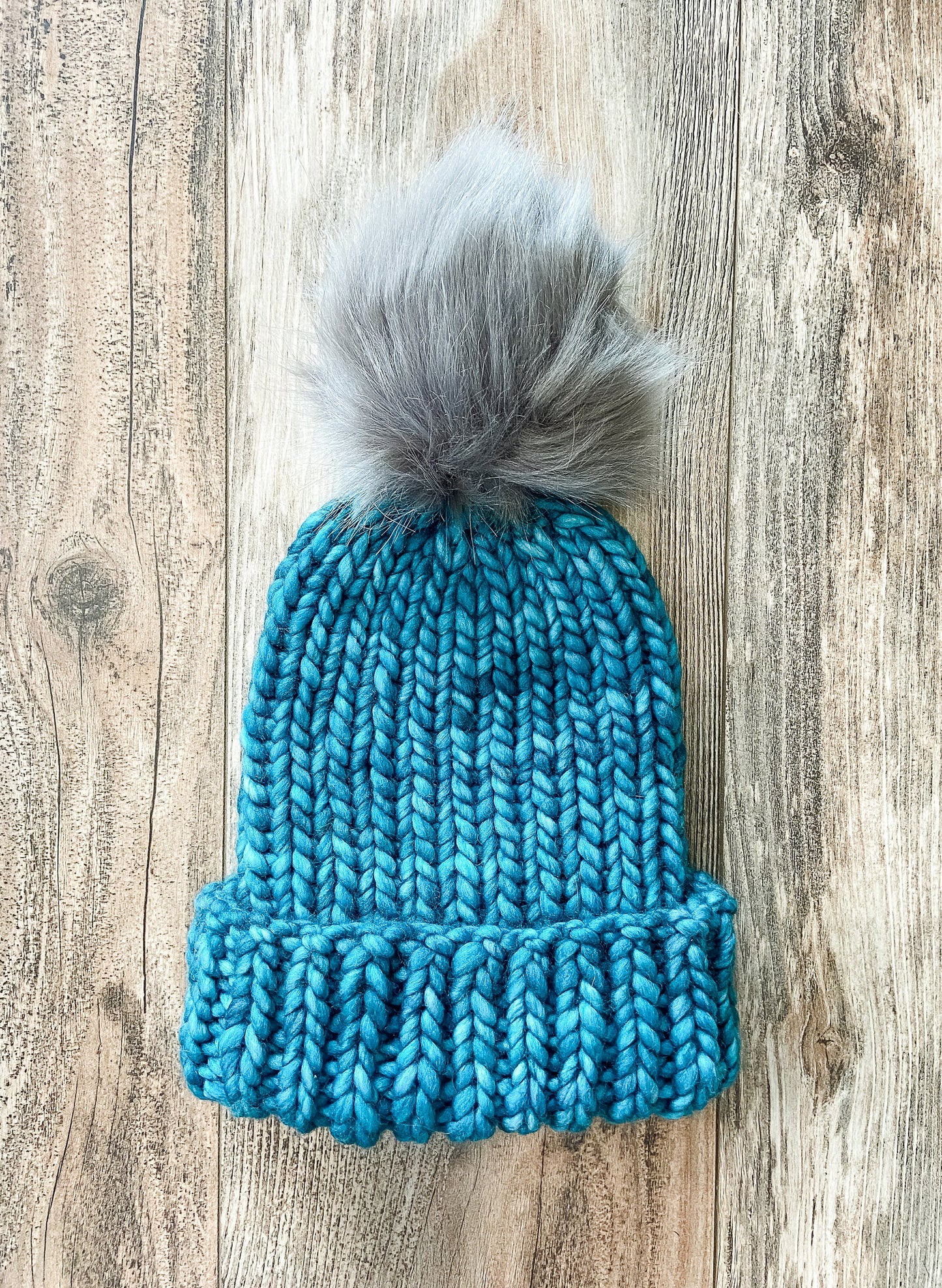 Merino Wool knit hat | Roll-up brim Luxury Beanie made of 100% merino wool hand-dyed yarn