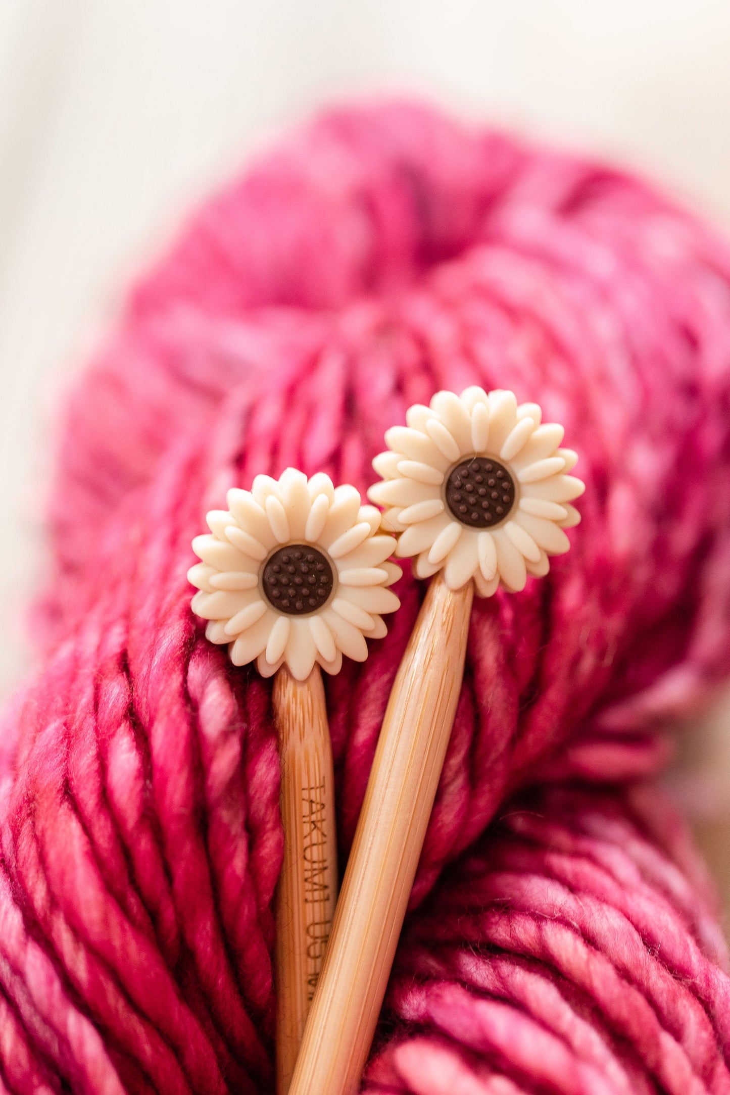 Sunflower stitch stoppers | Knitting notions daisy./sunflower stitch stoppers