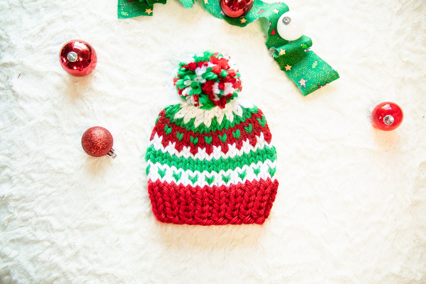 Baby Christmas hat | Knit Christmas beanie| Holiday outfit | Cozy Red & White Striped Christmas Hat| Crochet Christmas hat