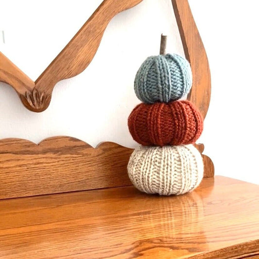 Knit pumpkins, set of 3 stackable pumpkins, fall decor